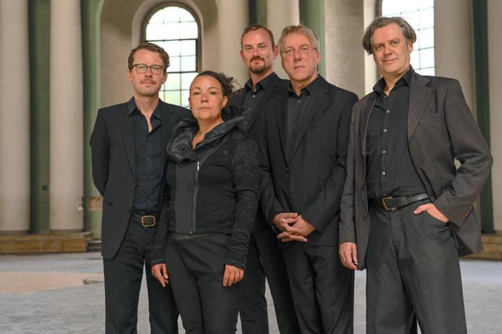 PUER NATUS EST NOBIS